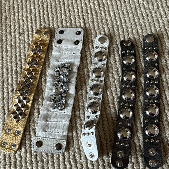 Selling 5 bracelets as a set. Gorgeous alone or wear multiple. See pics ! - Picture 9 of 9